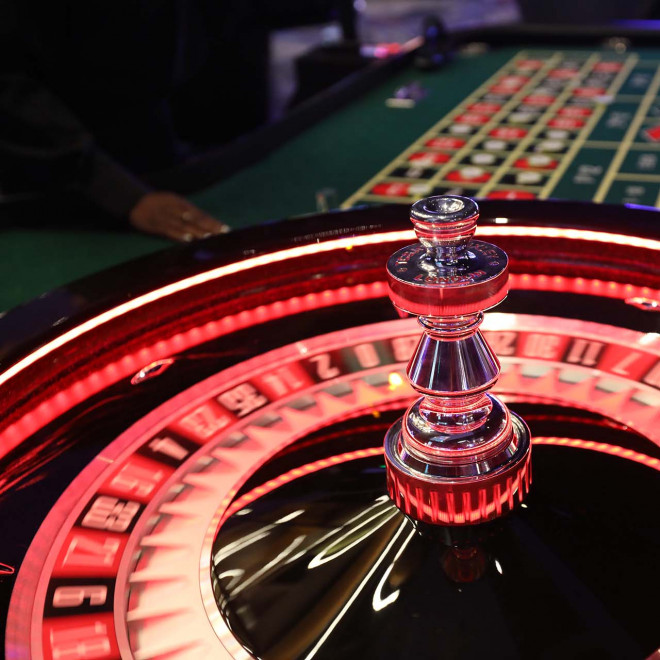 The roulette wheel spins at Saracen Casino Resort.